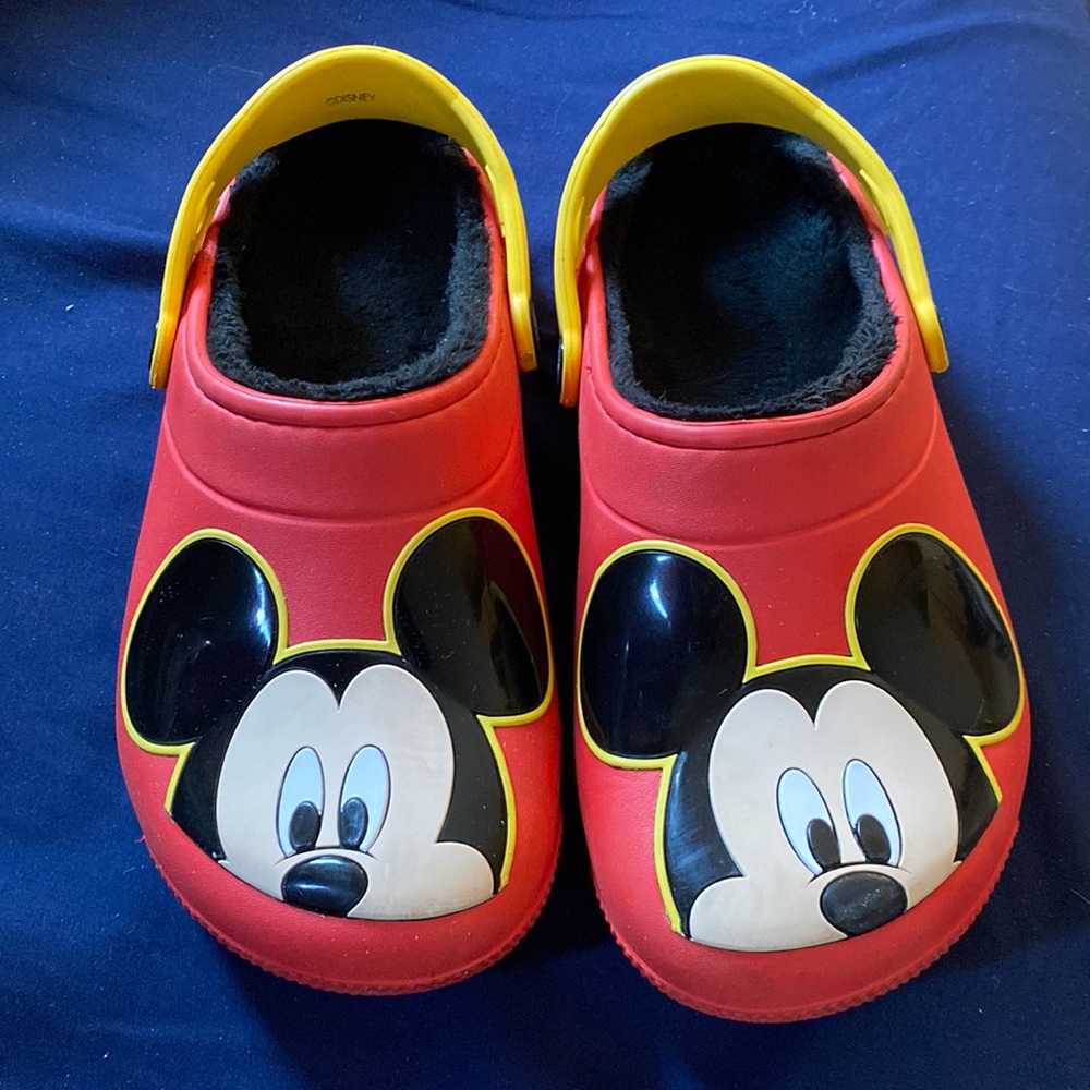 Mickey Mouse fleece fur lined croc clogs sandals size j2